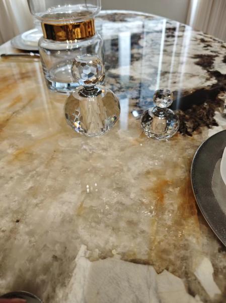 Modern and Luxury Marble Dining Table with Natural Marble Stone and White with Black and Gold Veins