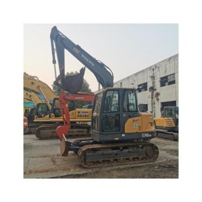 Excavadora Volvo Ec80D usada com 7 toneladas de peso operacional e 4001-6000 horas de trabalho