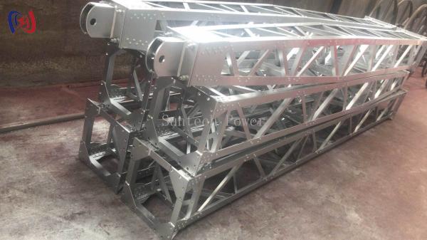 Heavy Duty Inner Suspended Lattice Gin Pole For Transmission Tower Construction