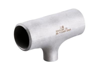 a extremidade soldou o T sem emenda do aço carbono do encaixe de tubulação sem emenda