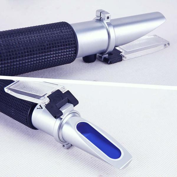 Customized Handheld Refractometer Brix 0-32% for Measuring Sugar in Juice and Fruits