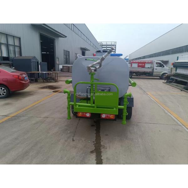 Armoire à brouillard à six roues électrique pure Dépoussiérage mécanique Armoire à brouillard routier camion de rinçage