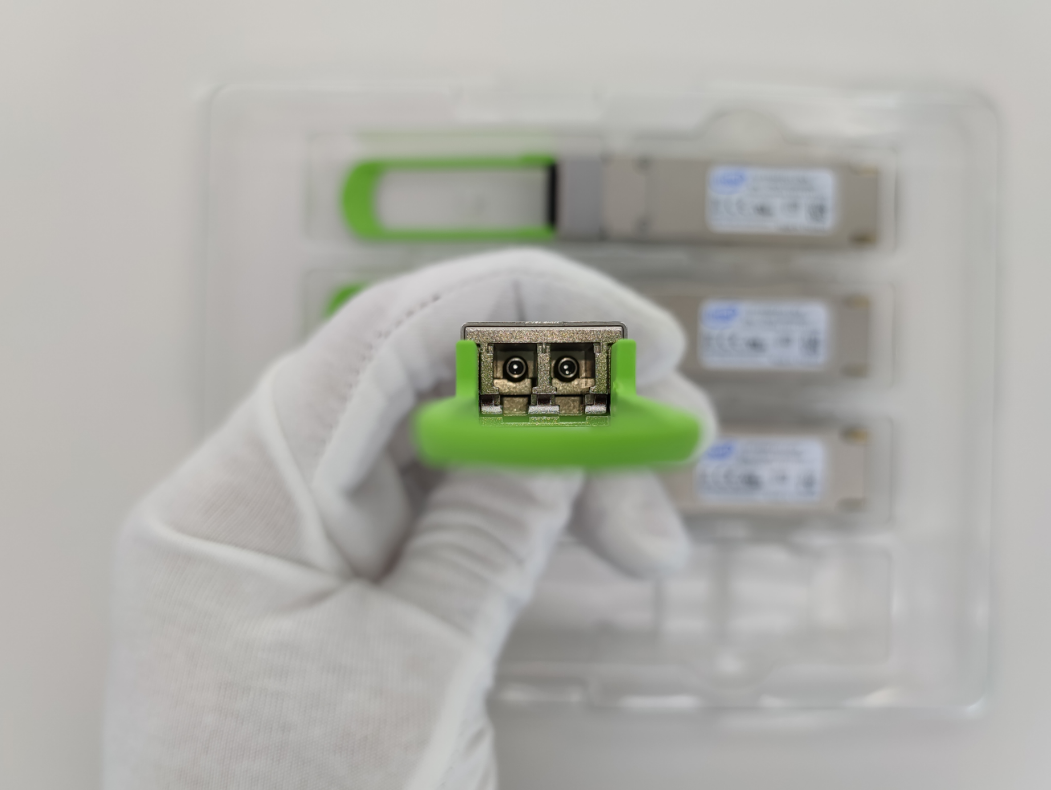 Модуль 1271-1331nm приемопередатчика Intel SPTSBP2CLCKS 100G-CWDM4 SMF LC оптически