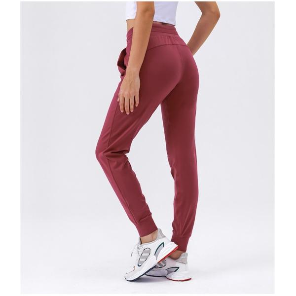 Jogger Workout Side Pocket Yoga Pants Nylon Moisture Wicking For Women