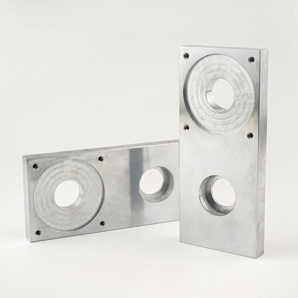 Чёрные анодированные CNC-обрабатывающие детали высокой точности для аэрокосмической автомобильной промышленности