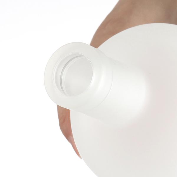 Custom 500ml 700ml 750ml Empty Frosted Vodka Glass Bottle with Super Flint Glass Base