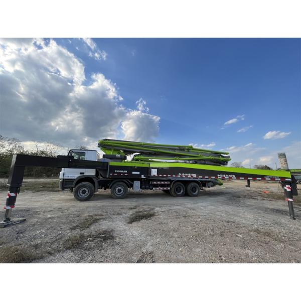 2013 Zoomlion 56m Truck Pump Concrete Pump Hydraulic Pump on Renovated Condition