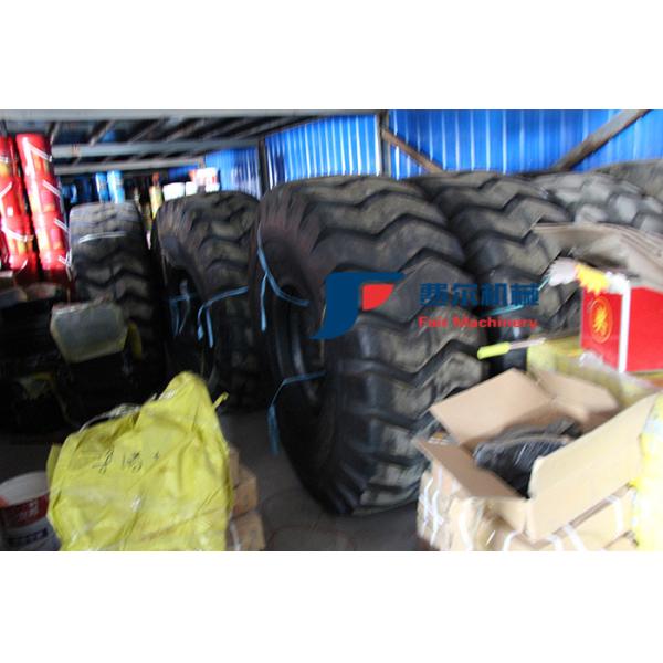 Original XCMG Wheel Loader Spare Parts Wheel Loader Tires 3c180900215 23.5-25-16PR