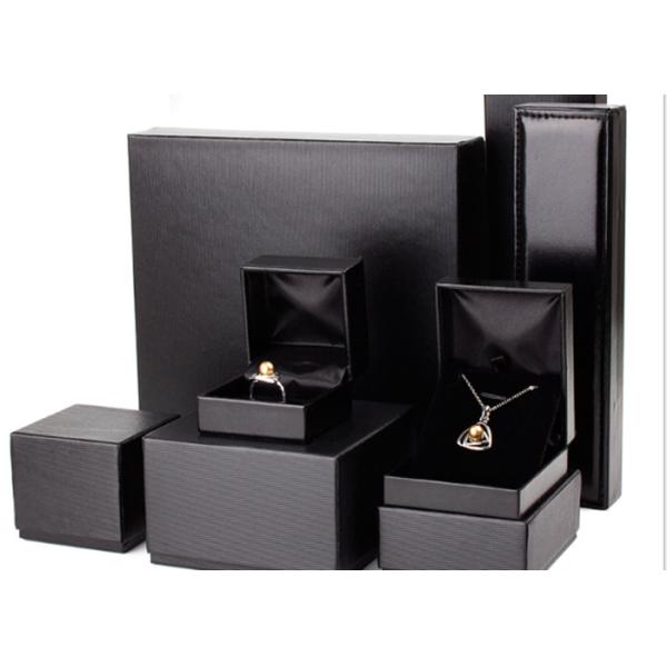 Luxury Jewelry Packaging Boxes Elegant Handcraft Snap Buckles For Women