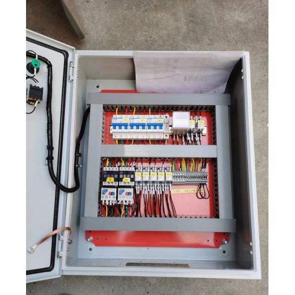 DIN Rail Mount Miniature Pv Dc Circuit Breaker 32a 1p 2p 4p 500v Photovoltaic Breaker