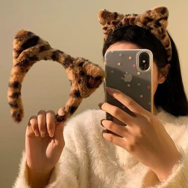 Retro Plush Leopard Print Headband