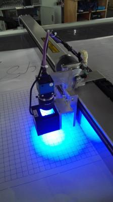 Máquina video da cartonagem do papel do registro do CCD para o corte do projeto de empacotamento