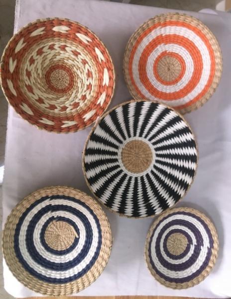 2021 new design High quality Wholesale seagrass wicker wall baskets wall plates hanging decor items
