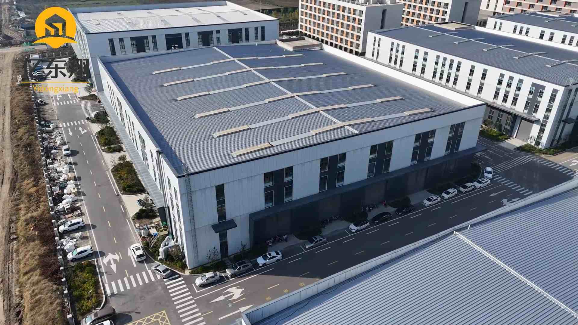 Modular Design Prefabricated Steel Structure Warehouse with Q235B/Q355B Steel and Customizable Dimensions