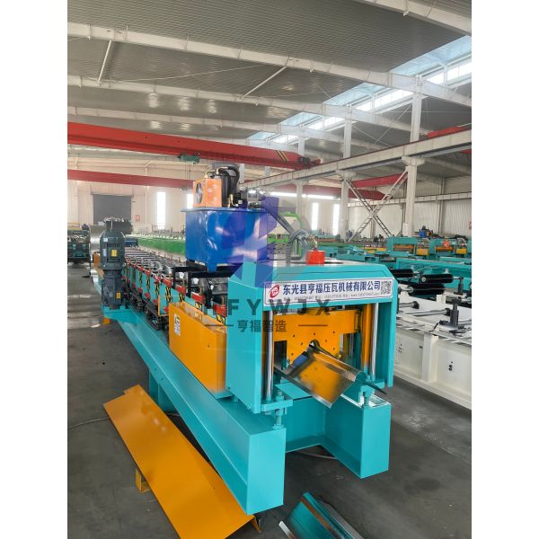 18 Stations 300 Ridge Cap Roll Forming Machine with 1 Inch Chain Drive and PLC Control