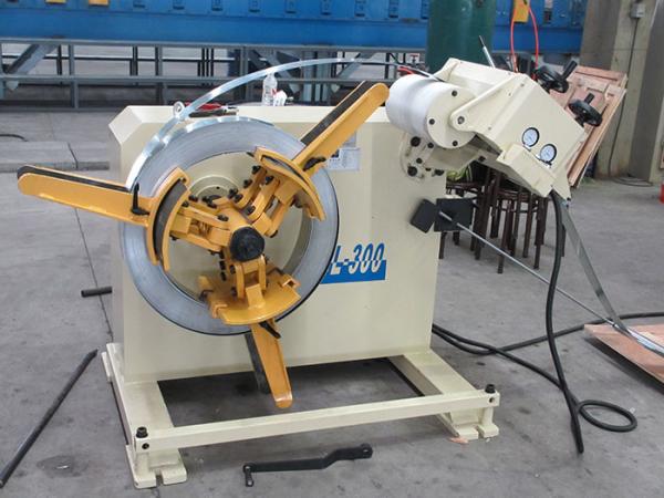 Nc Straightener Feeder Forming Metal Machine / Precision Leveling Machine
