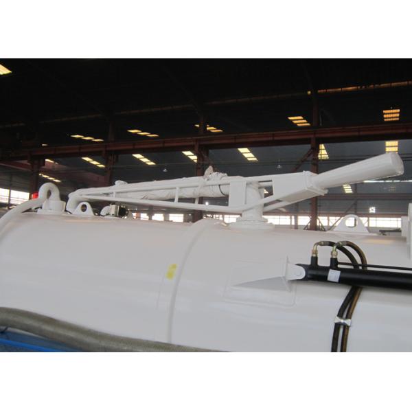 High Pressure Vacuum Pump Sludge Truck For Muddy Water Sanitation Vehicles