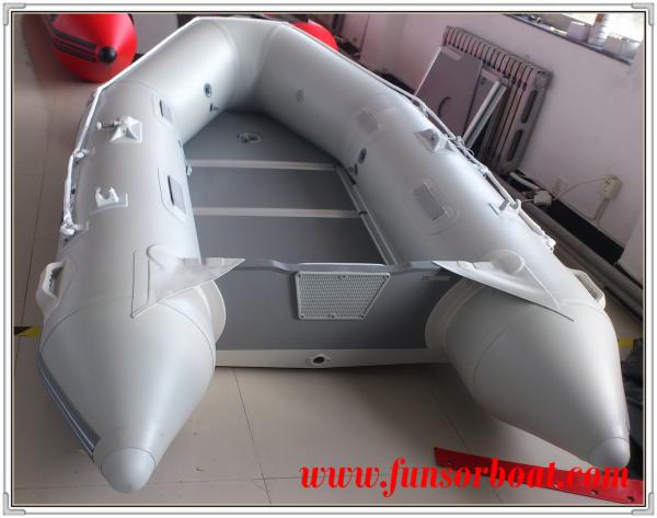 River / Sea Comfortable PVC Hull Foldable Inflatable Boat For 4 Passengers