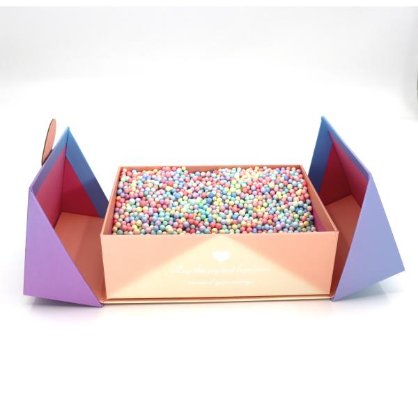 Customized Decorative Folding High-End Rigid Gift Box For Clothes Dolls Flowers Souvenirs