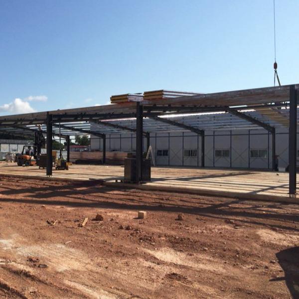 Material de construcción prefabricado de metal kits prefabricados de tamaño mediano estructura de acero ligero fábrica almacén