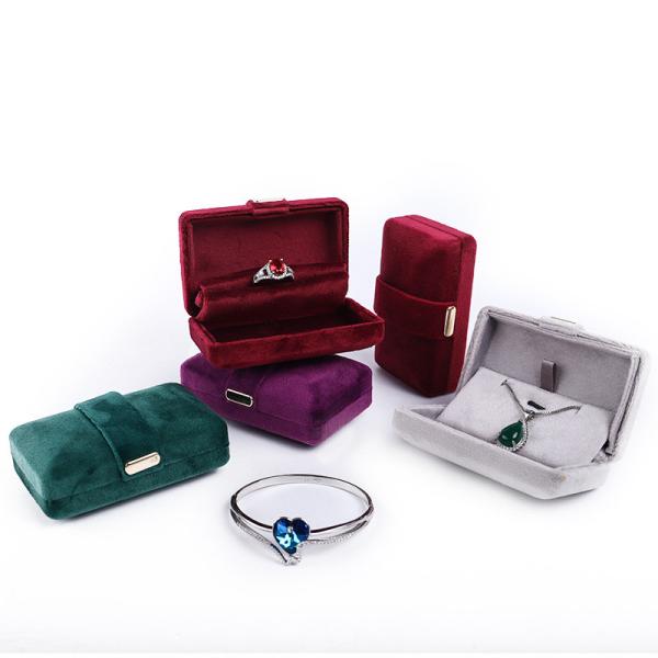 Custom Logo Metal Jewelry Packaging Box for Luxury Red Earrings Bracelet Necklace Ring