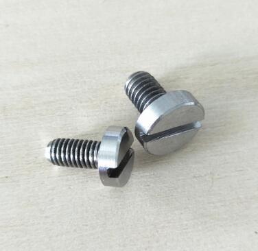 Duplex 2205 Fasteners Pan Head Screw Medium Carbon Steel Material 8.8 Grade
