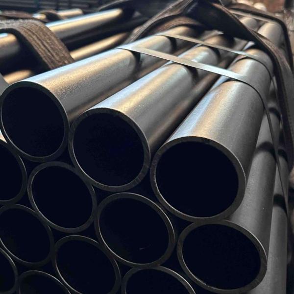 Gr 4130 Thick Wall Oil Well Drill Pipe Round Shape Carbon Steel Pipe in Geothermal Well Drilling