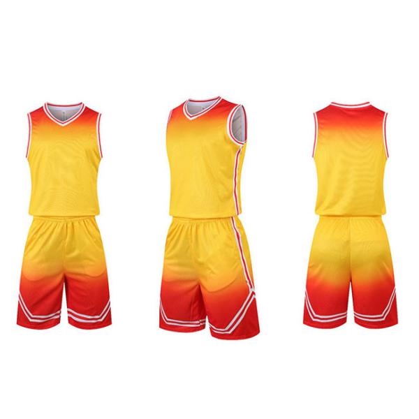 Custom Anti Pilling Football Training Tracksuits Sweat Absorption Basketball Training Suit