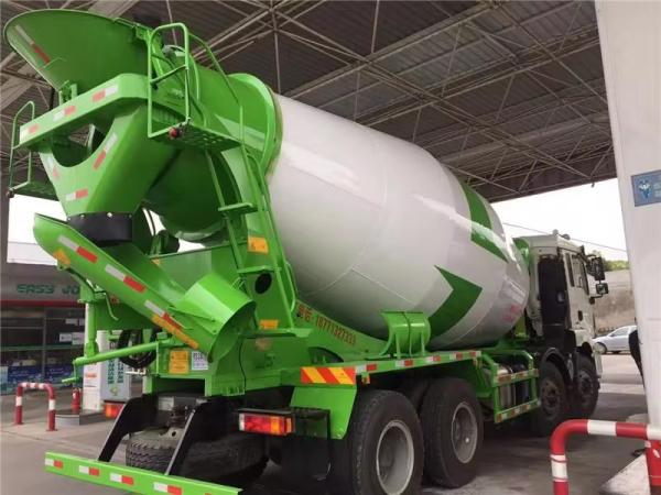 Construction Concrete Mixer Truck With Core Engine Component