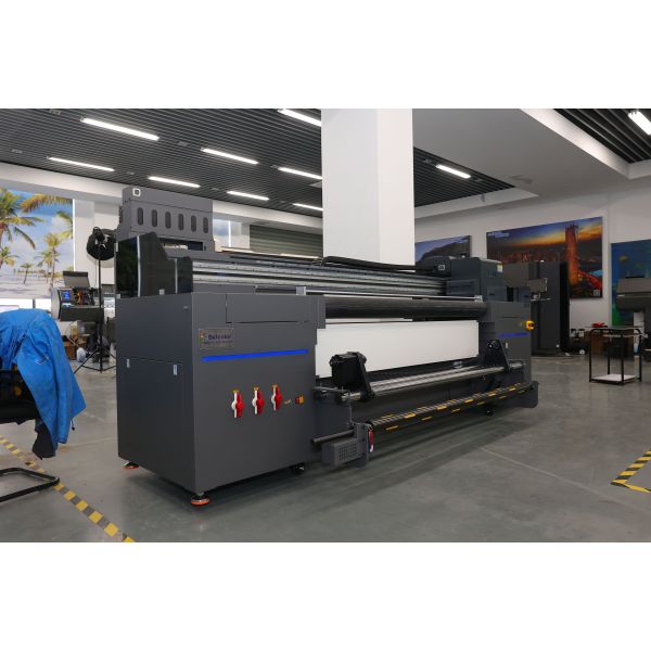 HB1804 (4 Heads) 4-color Hybrid UV Printer 1.8m Three Row Four Head Configuration Large Format UV Flatbed Printer
