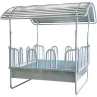 1.75m Customized Square Hay Feeders For Cattle Horse Eating With Roof