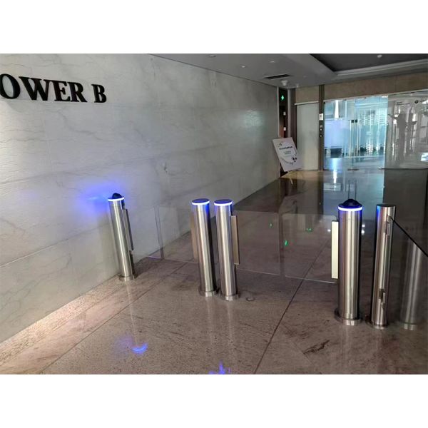 Compact Vertical Speedgate Turnstiles Humidity Resistant With 550-750mm Channel