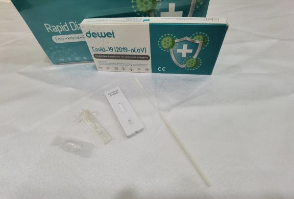 15mins Reading One Step Covid POCT Covid-19 2019-NCoV Antigen Rapid Test Kit Self Test Professional Use