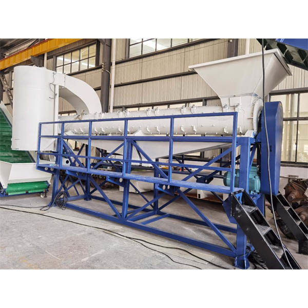 PET Bottle Flakes Washing Line with High Temperature and Chemical Agents for Organic Residues Removal