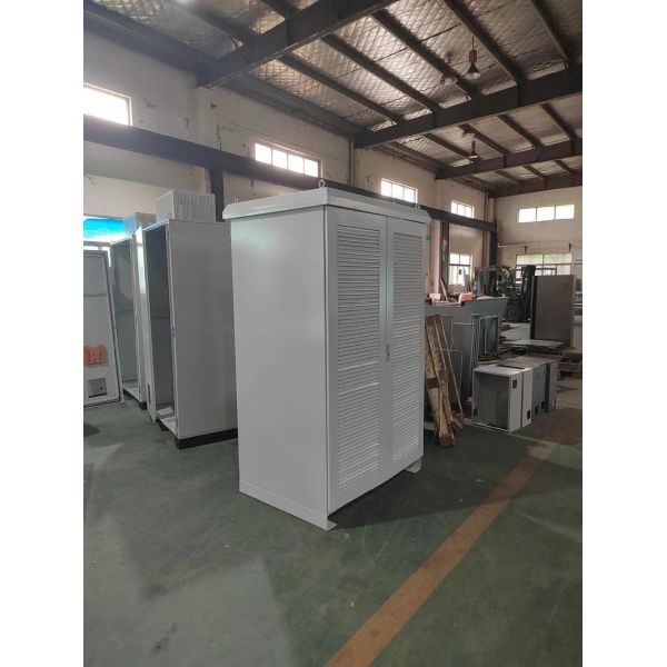 Armarios de telecomunicaciones para exteriores IP55 Gabinete de batería de telecomunicaciones personalizado