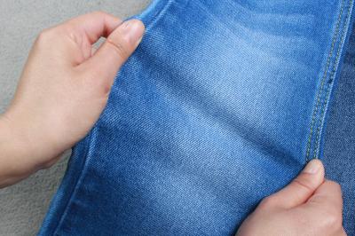 12 Oz Tri Core Stretch Denim Fabric 3/1 Right Hand Medium Spandex Cotton Polyester