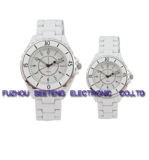 Resonable price stainless steel strap color available of pair watches for lovers with a gift box