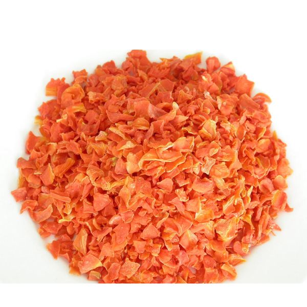 ISO HACCP HALAL Certified Low Sugar Dried Carrot Granules in 20kg Carton Package for Food Manufacturing