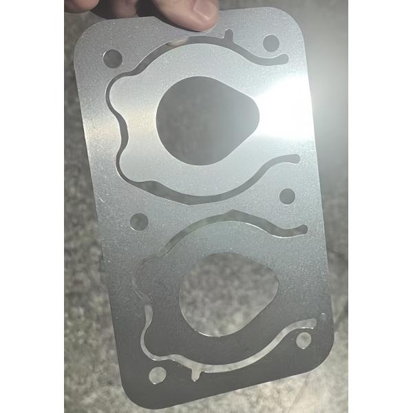 Multi-Layer Stainless Steel Cylinder Head Gasket – Engine Sealing Plate for Automotive and Industrial Power Systems