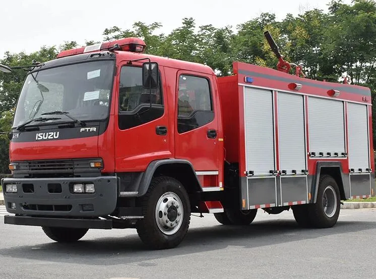 ISUZU Fvr 240HP 4tons Water 2tons Foam Fire Truck 6tons Fire Rescue Vehicles