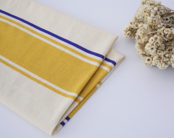 Peau douce - Tissu en maille rayée agréable pour t-shirt
