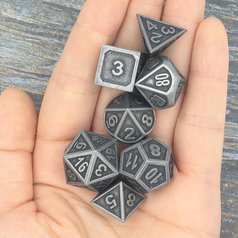 Customizable Logo Zinc Alloy Metal Dice Set 14mm-20mm Polyhedral DND Dice for RPG Games