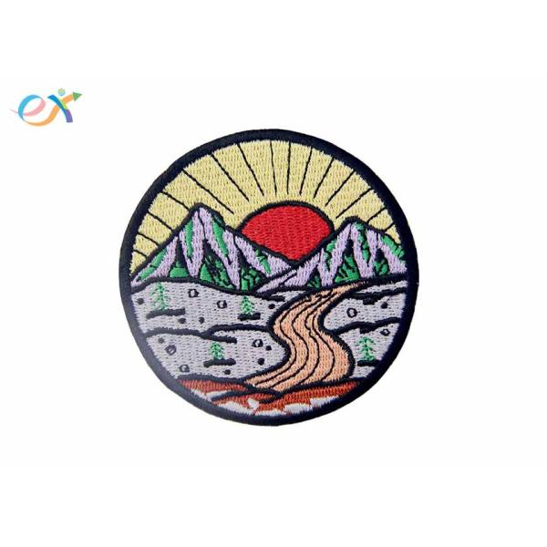 Custom Explore Outdoor Iron On Embroidered Patches Applique Badge For Promotional Gifts