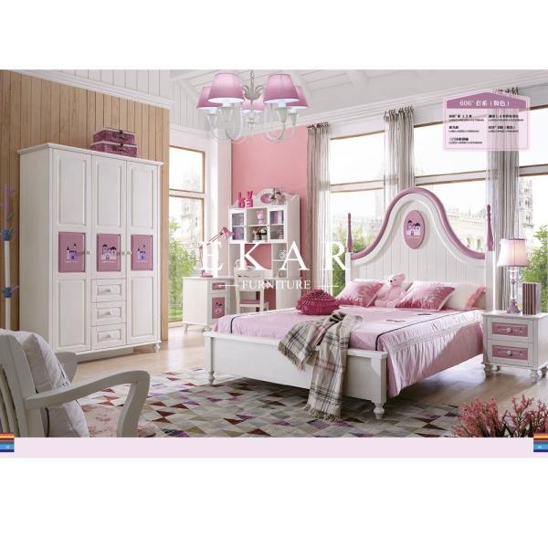 Double bed with guardrail Double-deck Green Children Bed