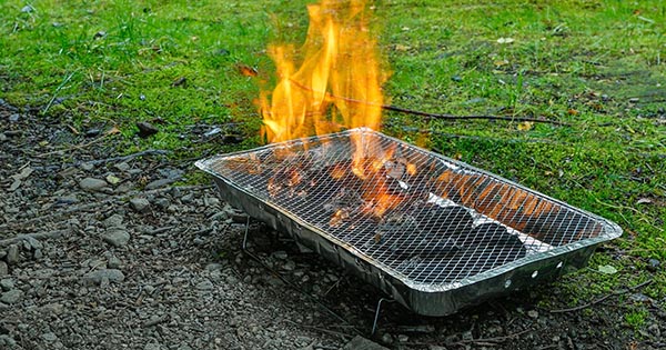 Одноразовые инструменты для барбекю для пикника на открытом воздухе