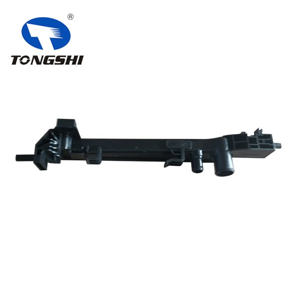 Efficient Car Radiator Water Tank For FIAT Citroen Nemo 1.3 MT Coolant Reservoir Tank