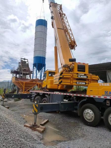 Jaune Xcmg 75 tonnes Grue mobile Poids du modèle populaire