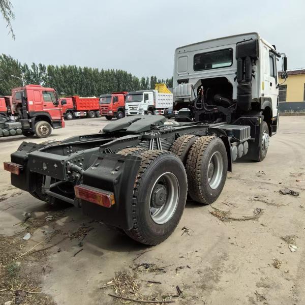Used Trailer Head Howo 371hp 6x4 wheeled Powerful horsepower and performance