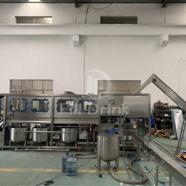 Stainless Steel 304 5 Gallon Water Filling Machine 4 Line Water Gallon Filler