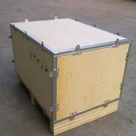 Custom Wooden Box Packaging Stackable Wooden Packing Crates In Transit